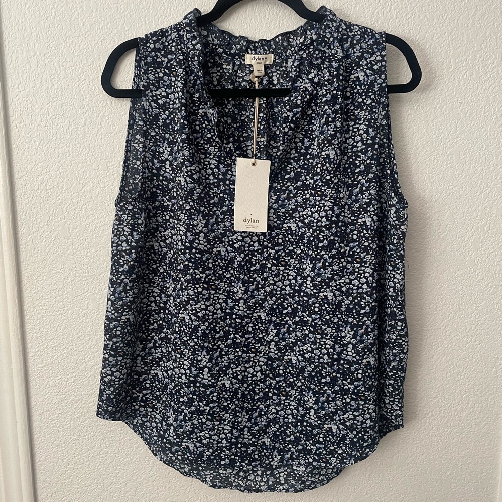 dylan Navy Blue Floral Sleeveless Blouse
